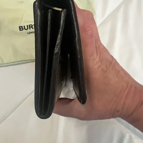 Burberry Beige and Black/brown Plaid Wallet - Picture 5 of 12